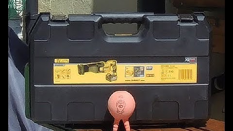 Dewalt DCS388 Flex Volt reciprocating saw