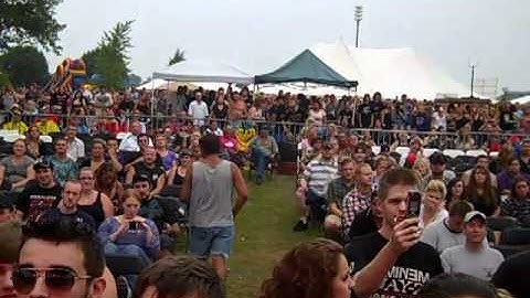 SAVING ABEL - BEHIND THE SCENES: Labadie PIG GIG 2011