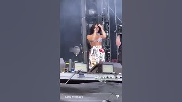 Nessa Barrett and Jaden Hossler Stage Chemistry - La Di Die Performance Clip (ADORABLE!!)