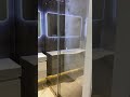 Стеклянная душевая с раздвижной дверью