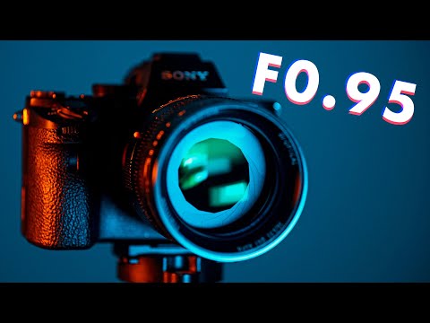 SHOOTING a Video at F0.95 - Bokeh madness