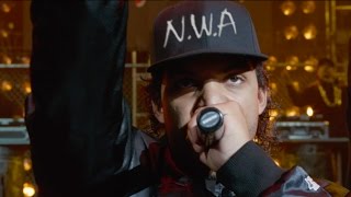 Straight Outta Compton:  "Story" :30 (14 de Agosto)