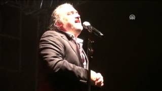 Anadolu Ajansı - Volkan Konak Konser Verdi