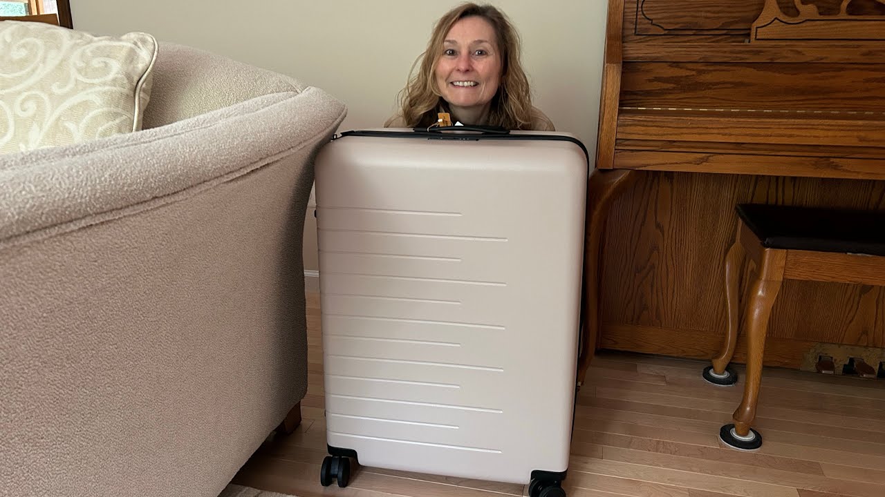 Unsponsored: Quince Large Expandable Suitcase Review