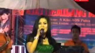 DANGDUT KOPLO HOT - MIMIN DENOK - KEBABLASAN HOT 2014