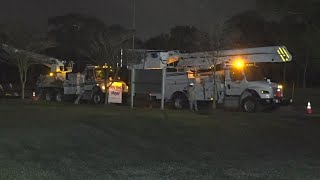 More than 1K customers without power in Beaumont after vehicle hits Entergy equipment