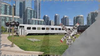 Железная дорога в Торонто: красота или убожество? Бонус: трамвай.