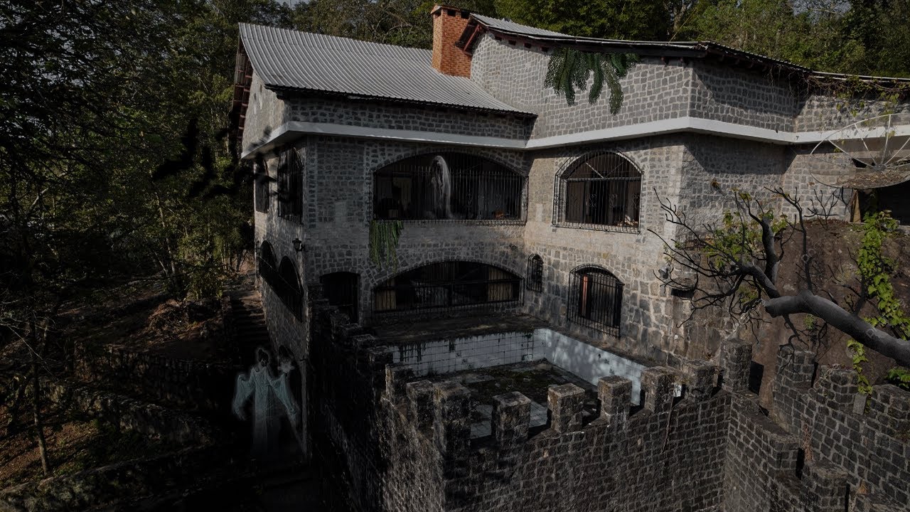 MANSÃO DE PEDRA COM CONSTRUÇÃO RARA foi ABANDONADA e agora está a VENDA. Quanto vale ?