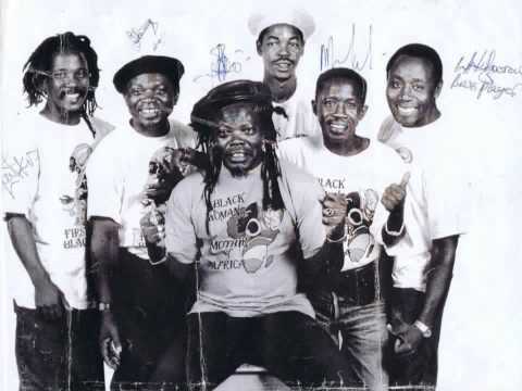Remmy Ongala & Orch. Super Talakaka - Kipenda Roho Hula Nyama Mbichi - Penzi Ni Jahazi
