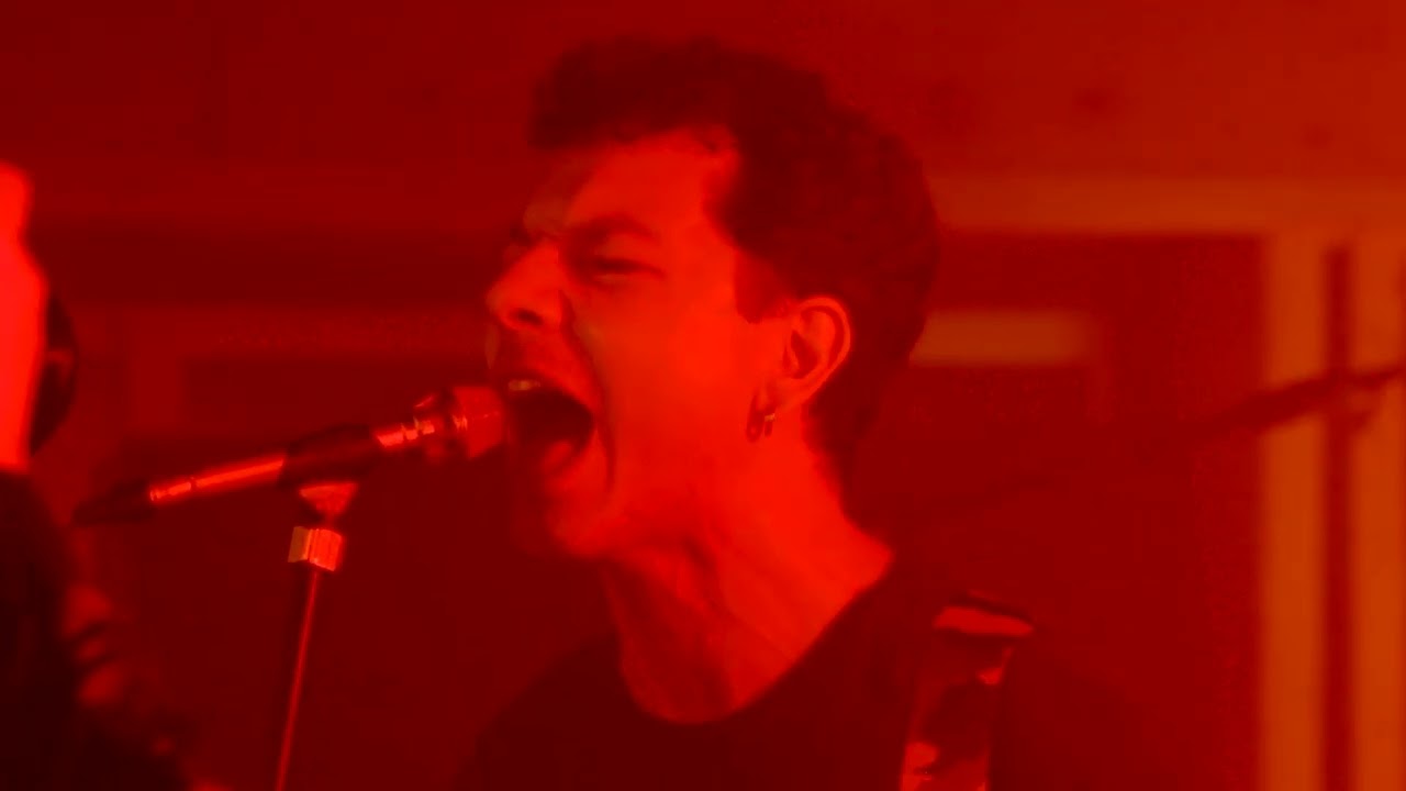 Deaf Dogs - Domination (LIVE at OMWF)