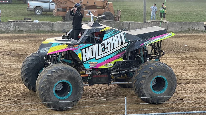 FullThrottle Monster Trucks Elnora IN FULL SHOW 20...