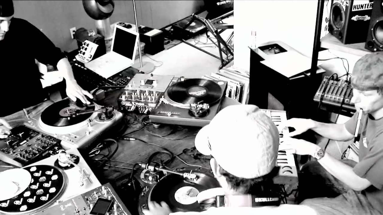 Ver WARCHURCH - Jam Session 12/5/08 (3:00) en YouTube Ver WARCHURCH - Jam Session 12/5/08 (3:00) en YouTube