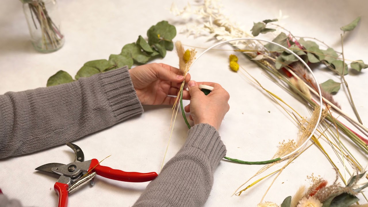 DIY Anleitung Trockenblumen Kranz herstellen