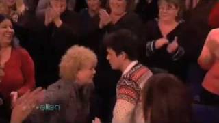 John Mayer 's dance on Ellen's Show