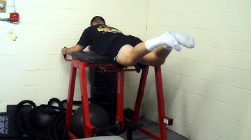 5 Tips to Dominate the Deadlift Strict Reverse Hyper Variations