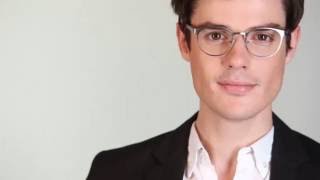 Outline Eyeglasses in Matte Silver/Wood for Men | RFLKT