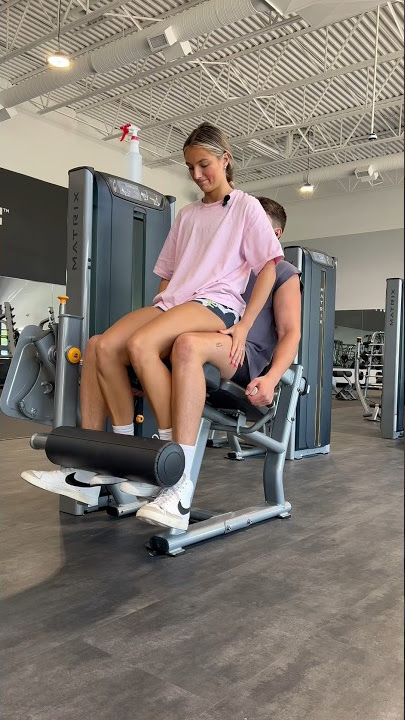 HIS LAP…🥵 #fitness #gymlover #gymlife #viral #couplegoals #gymcrush #gym #gymhumor #gymjunkie
