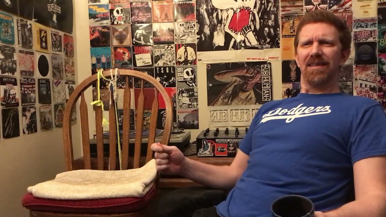 Shnootz - Reaction Video (Bee Gees - I Surrender)