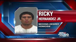 Man accused of stabbing and killing father in Pinal County