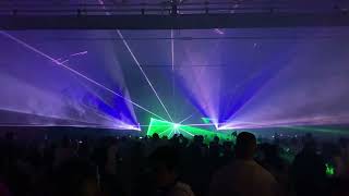 show laser con john miles - music by @salalasershow 7 lasers