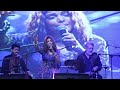 Capture de la vidéo Hadiqa Kiyani Best Ever Live Concert |Multilingual & Energetic Performance |Pnca Islamabad|23 Feb