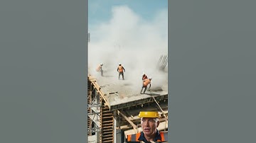 Collapse in seconds! 🏗️💥