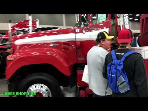 MID-AMERICA TRUCKING SHOW