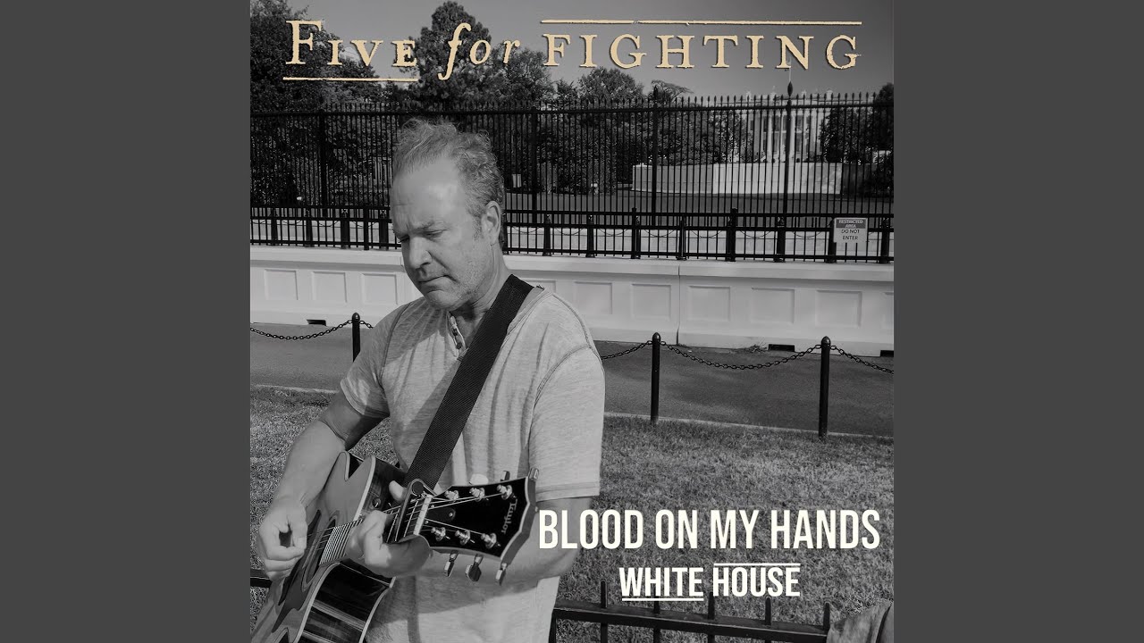在 YouTube 上觀看「Blood on My Hands (White House Version)」