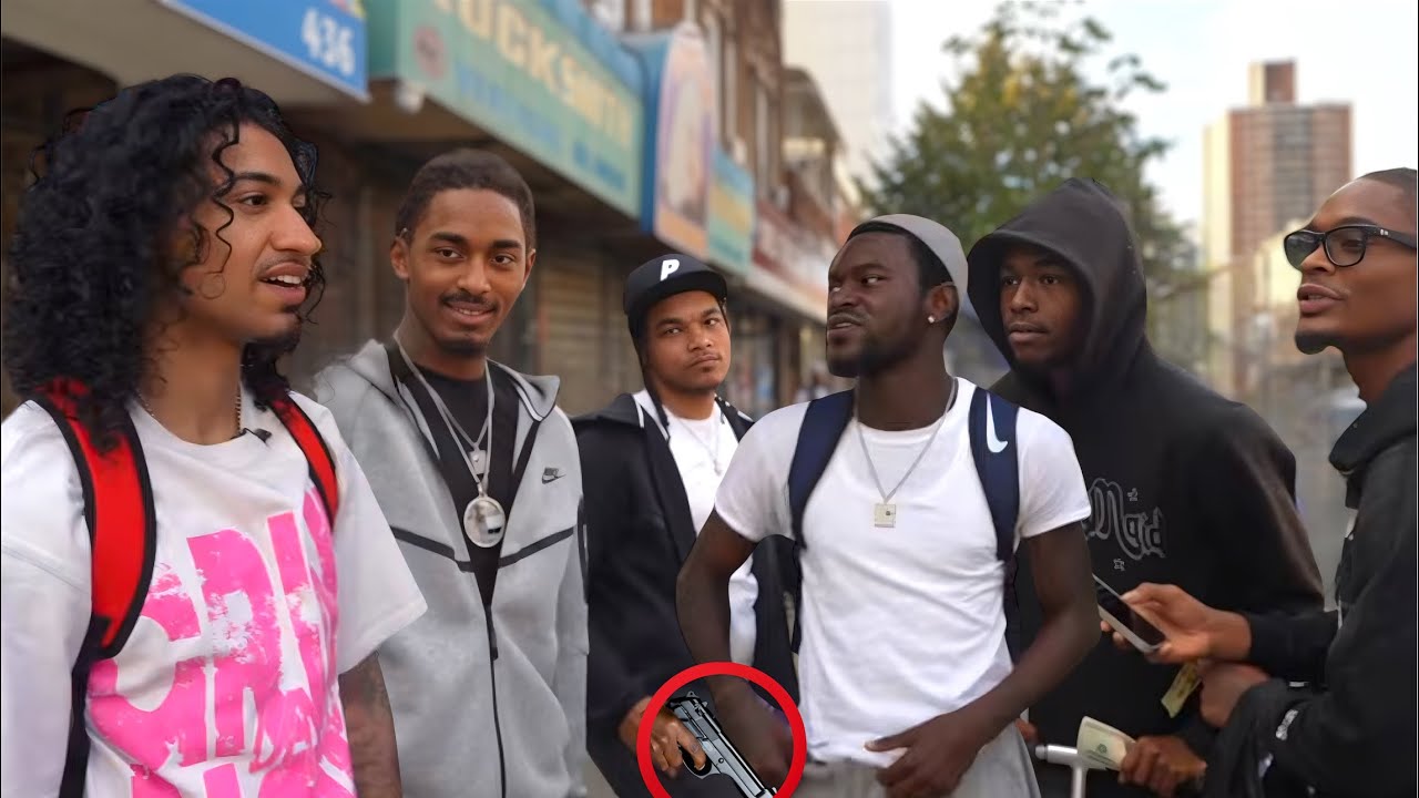 Троллинг самого опасного района Нью-Йорка!