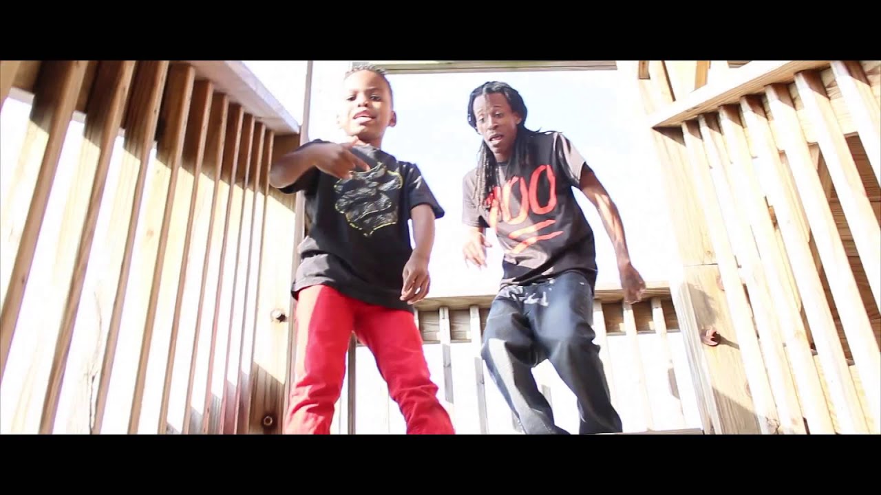 DOOB X SNEAK DISSIN 1