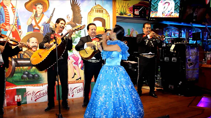 LUPITA CASILLAS "LA REYNA ES EL REY'