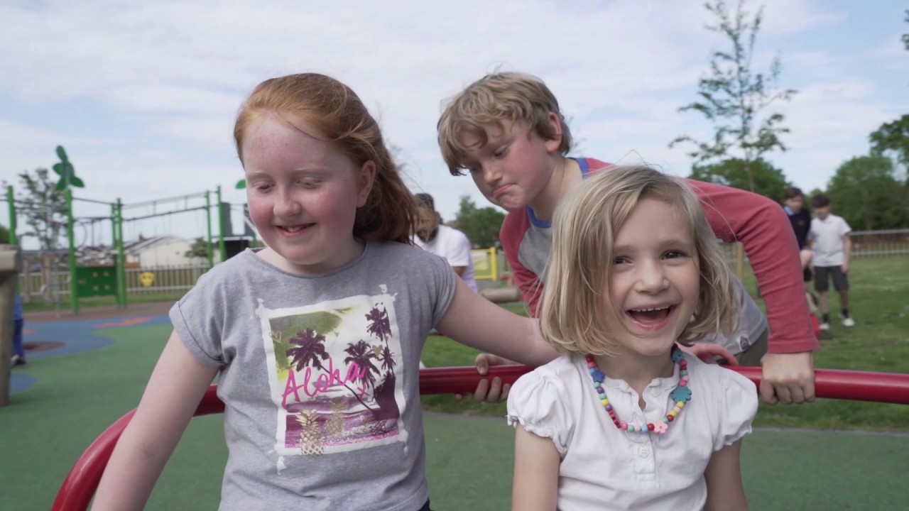 Wheelchair Carousel | KOMPAN Playgrounds