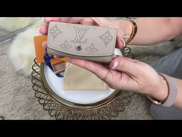 LOUIS VUITTON 4 KEY HOLDER (DISCONTINUED) UNBOXING 