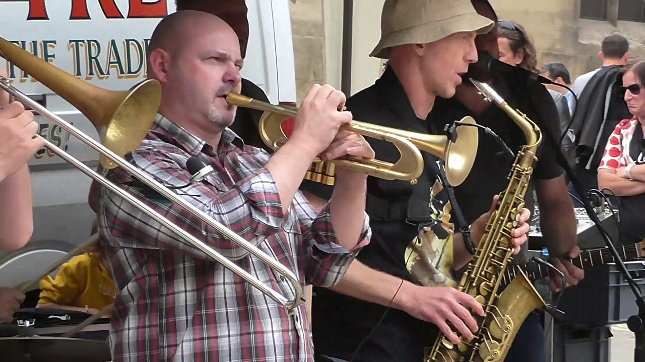 HUGE Party Band live York