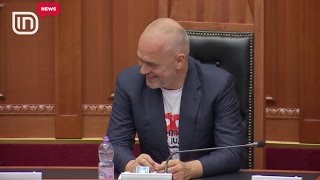 Parlament Apo Teatër? Seanca E Jashtëzakonshme Humor I Jashtëzakonshëm