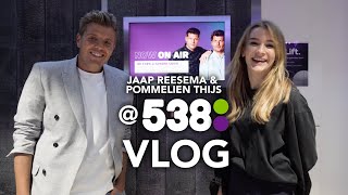 Video voorbeeld van "Jaap Reesema & Pommelien Thijs @ Radio538 | VLOG"