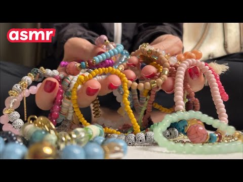 ASMR 🖤 Rug Scratching & Random Item Tapping 🎧 No Talking