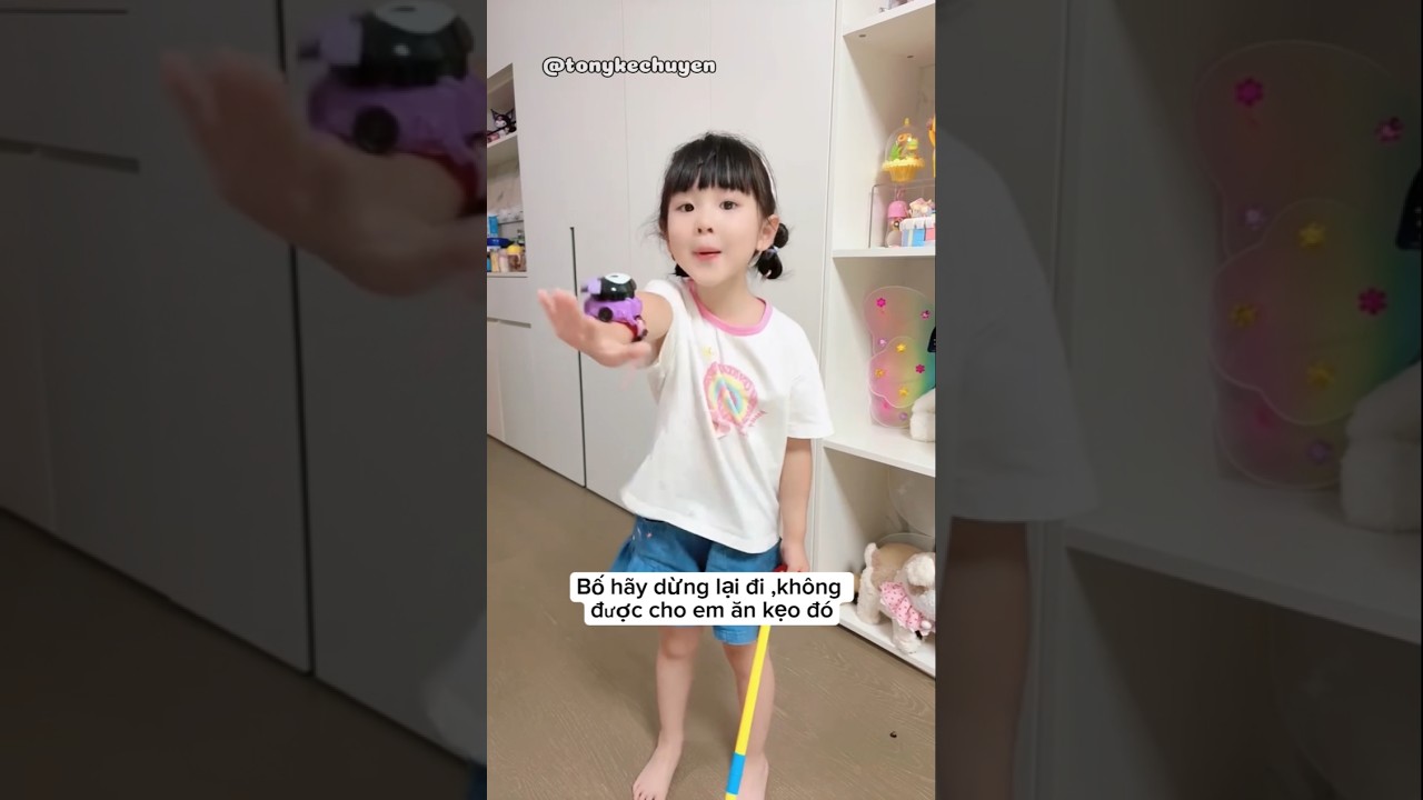 tiểu Mai làm kẹo mềm cho em gái #shorts