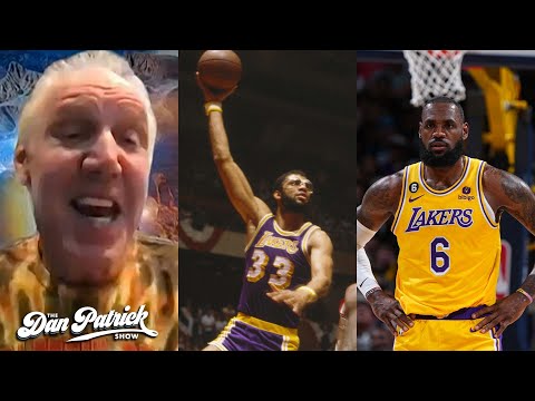 What Does Bill Walton Think About LeBron Closing In On The All-Time Scoring Record? | 01/24/23