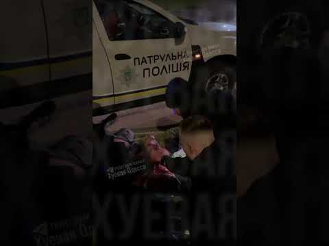 В Одесі чоловік відкрив вогонь по поліцейських: двоє поранених, стрільця ліквідовано