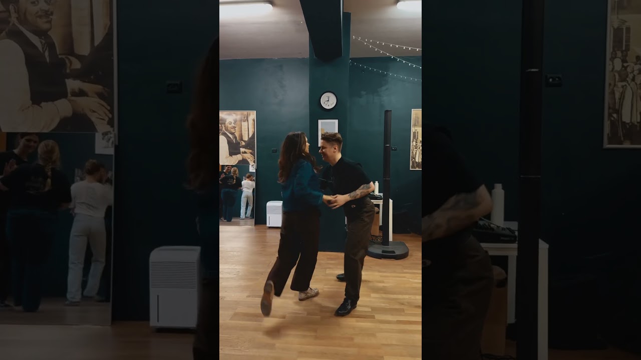 Groove walks, swing out, breaks with Eglė & Arnas at What a Jazz