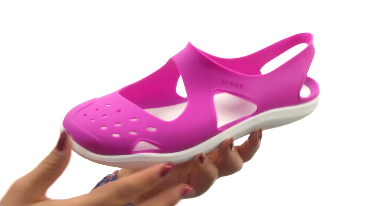 wave crocs