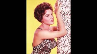 Video thumbnail of "Connie Francis - Heisser sand"