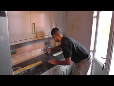 diy:-how-to-tile-a-kitchen-splashback---part-1