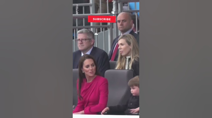Princess Charlotte gets told off by Princess Kate at Pageant #throwback #shorts