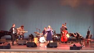 Natalie Merchant &quot;Cowboy Romance&quot; Santa Barbara Bowl 7/15/17