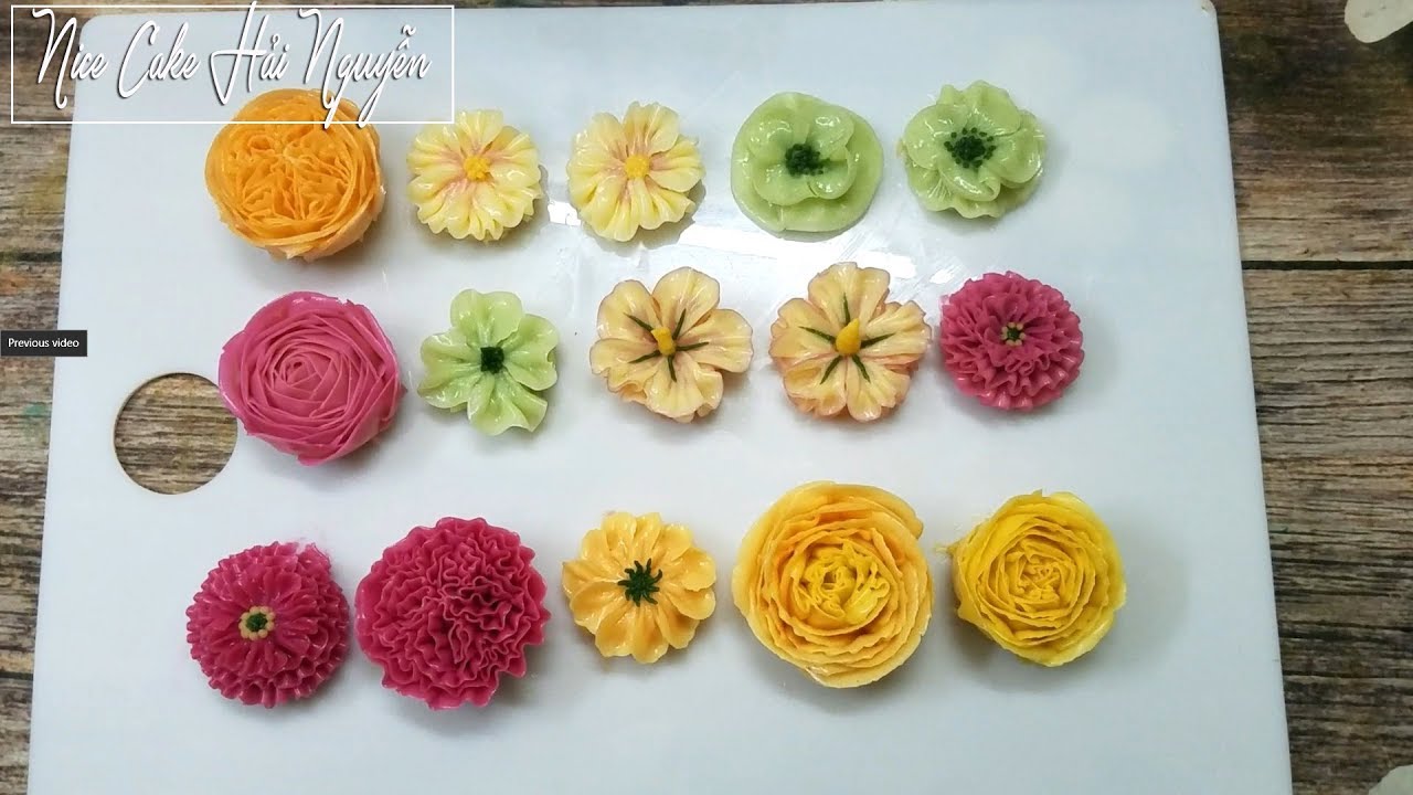 Hướng Dẫn Bắt Hoa Kem Bơ ĐẸP Với Đuôi 124k – How to Make Buttercream Flower with Tips 124k