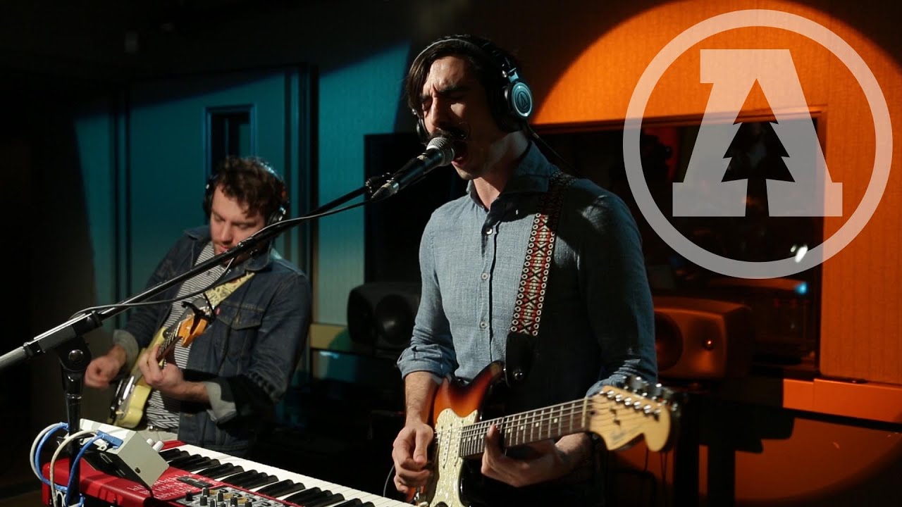 Ver The Elwins - Bubble | Audiotree Live no YouTube Ver The Elwins - Bubble | Audiotree Live no YouTube