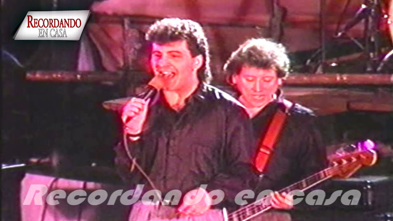 CHEBERE  1987 EN LA PLAZA DE INTENDENCIA (NEGRO VIDELA TORO QUEVEDO ALE CEBERIO Y CUERDA TERNAVASIO)