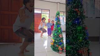 🎄ทำต้นคริสต์มาสเซอร์ไพรส์น้องกะตัง👨‍👩‍👦❤️ #christmas #diychristmastree #มิ้วกะเติ๊ก #โบ๊ะบ๊ะshorts screenshot 5